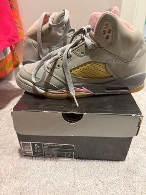 Jordan Air Jordan 5 Retro Gray Pink Yellow Sneakers